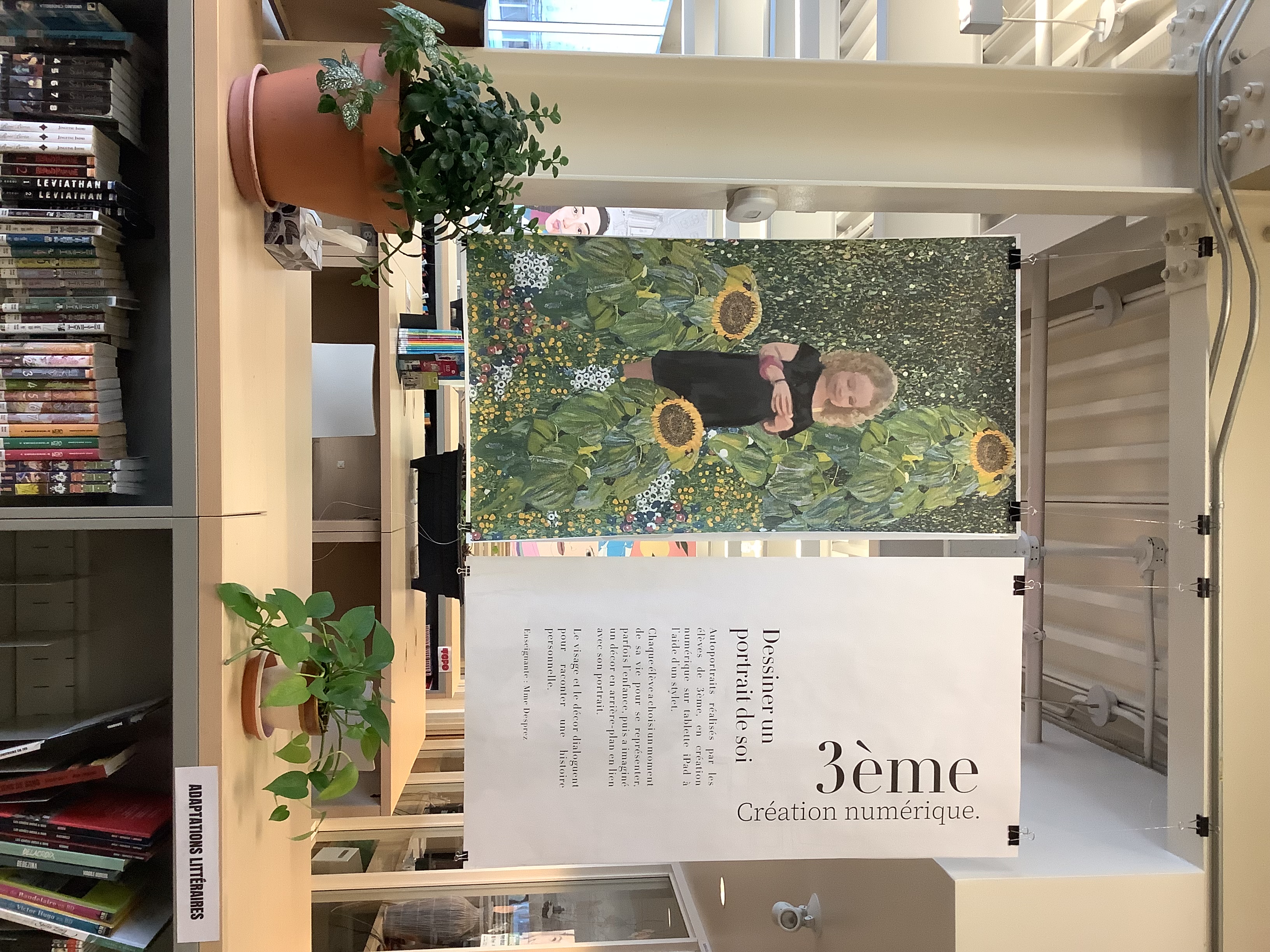 Le portrait Nuances : exposition et déambulation artistique au CDI